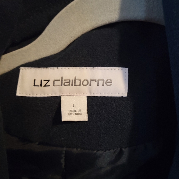 Liz Claiborne navy coat with scarf - Picture 2 of 3